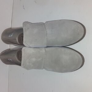 Toms Kallie Cutout Desert Taupe Suede Booties 8.5